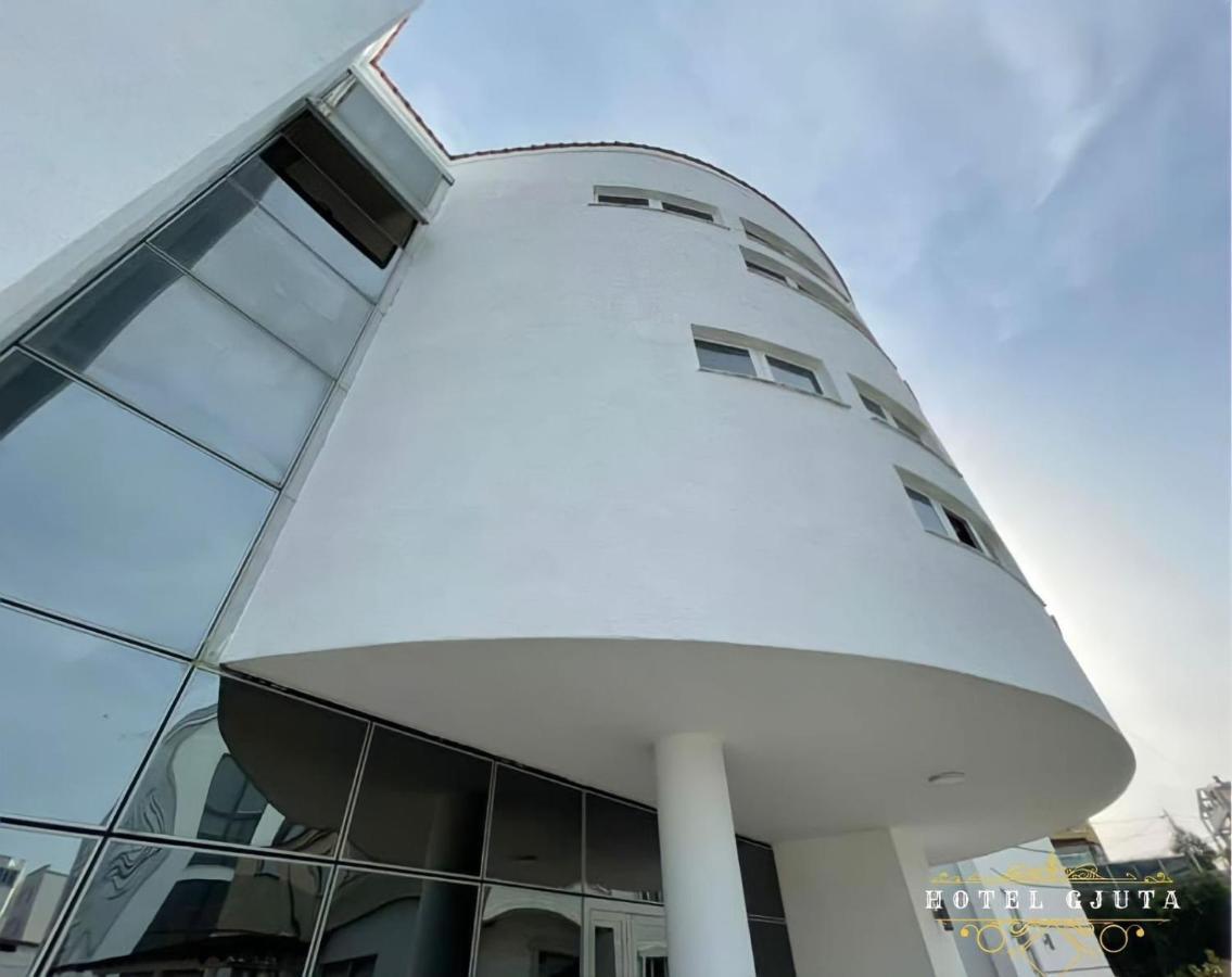 Hotel Gjuta Farke e Madhe Екстериор снимка