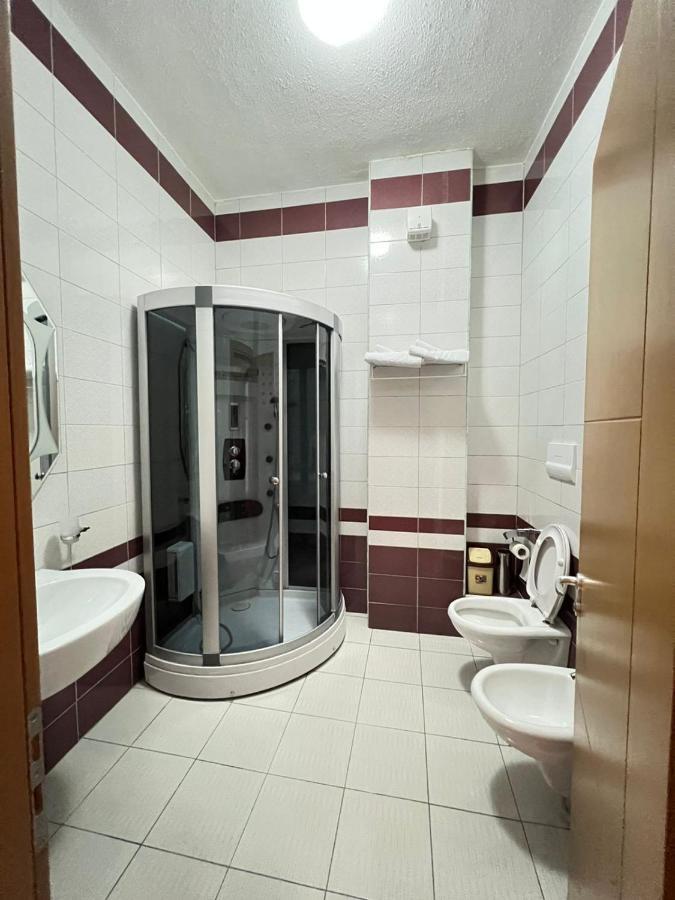 Hotel Gjuta Farke e Madhe Екстериор снимка