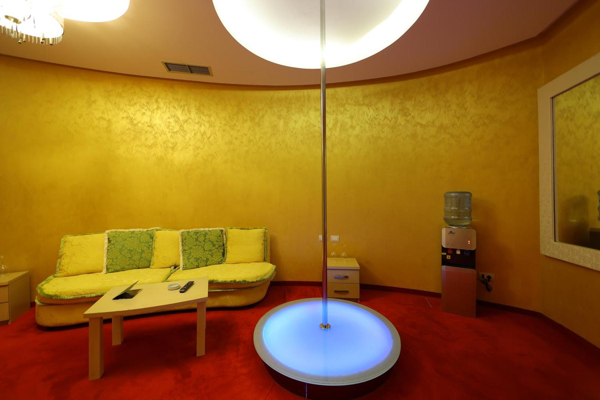Hotel Gjuta Farke e Madhe Екстериор снимка