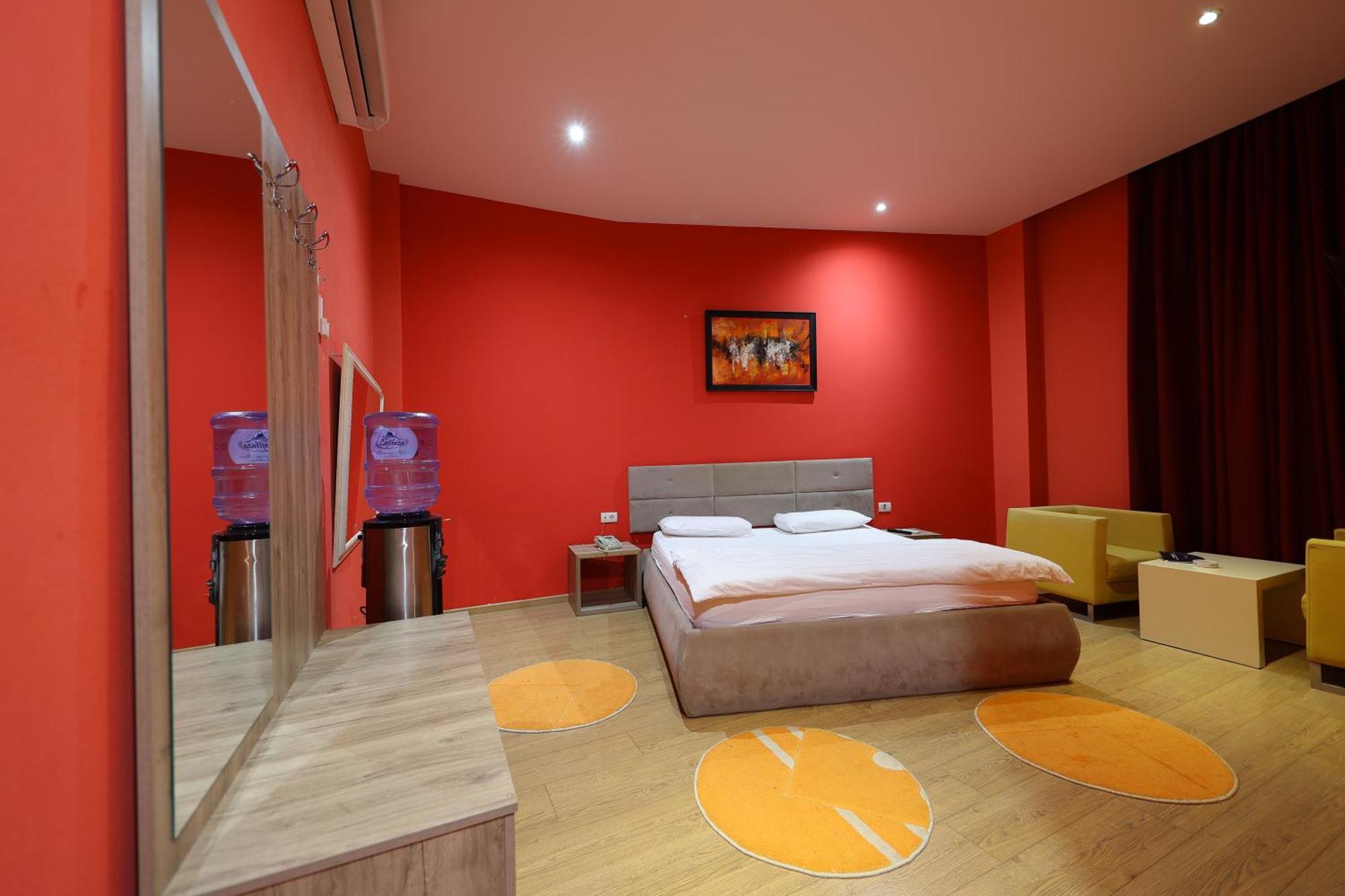 Hotel Gjuta Farke e Madhe Екстериор снимка