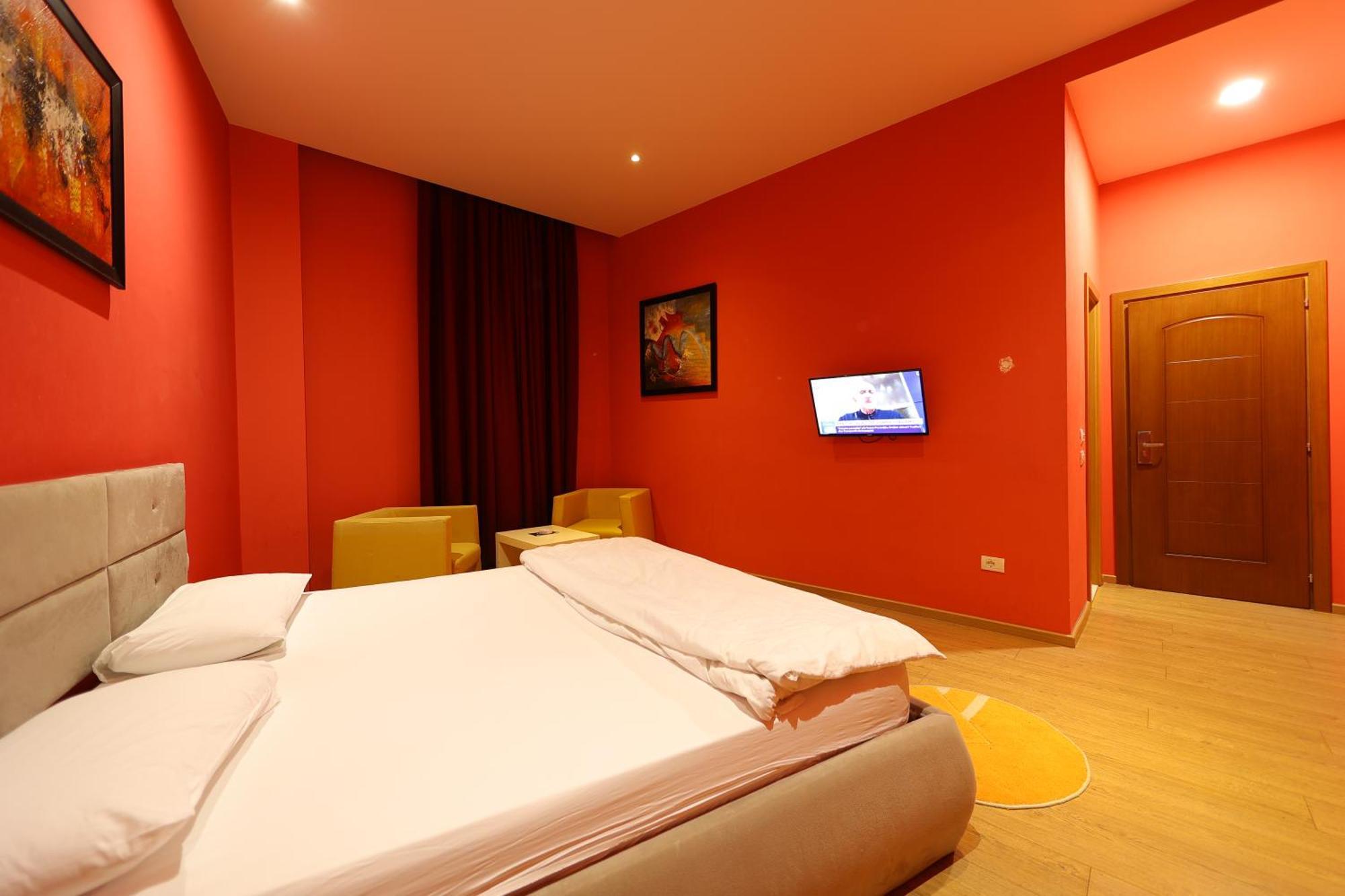 Hotel Gjuta Farke e Madhe Екстериор снимка