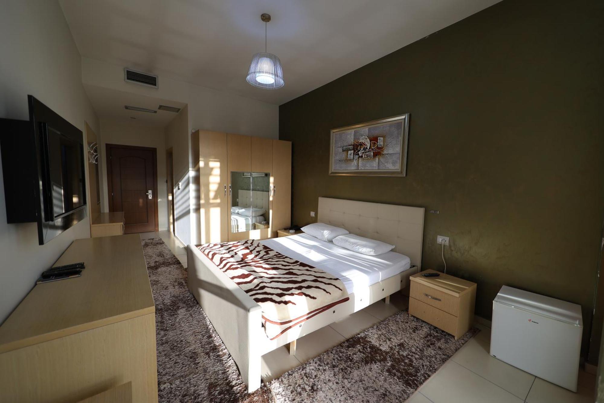 Hotel Gjuta Farke e Madhe Екстериор снимка